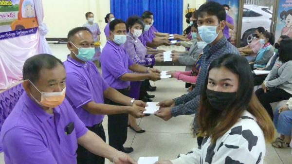 4387D9DA-CC38-4DA2-85A0-C568126403D7