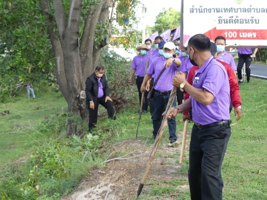 3561FBFF-2513-46E4-8ECB-2030DA69B383