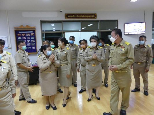 A8C994BC-B619-42DE-9DA8-8C4806912FAB