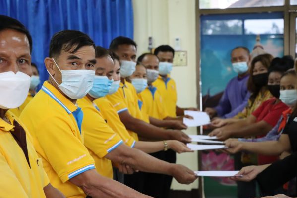 7235F187-C7A1-4007-9C21-CFFAFCC7F490