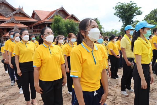 26E76B3B-12D6-4694-B54A-438E3CDA8B9F