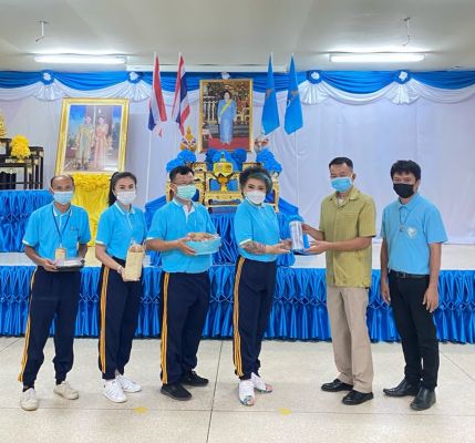 998D8547-F7F2-406E-AAEF-41CB4D795E51